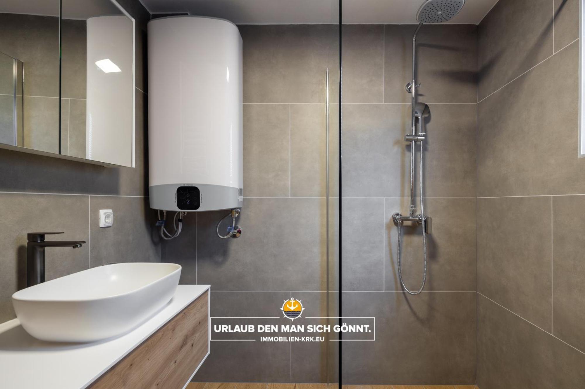 Villa 5 Elements Gostinjac Luaran gambar